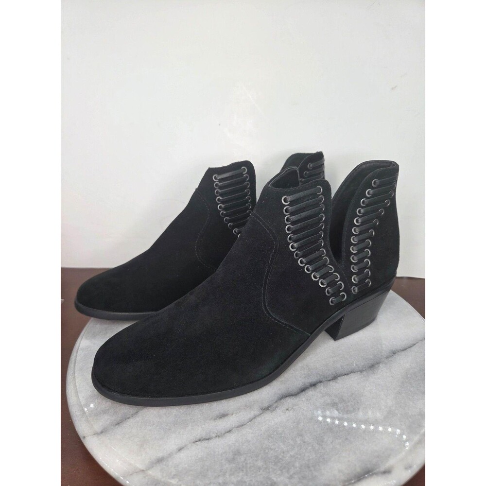 Vince Camuto Ankle Boots Womens Size 7 Black Suede VC-Revista Block Heel Western